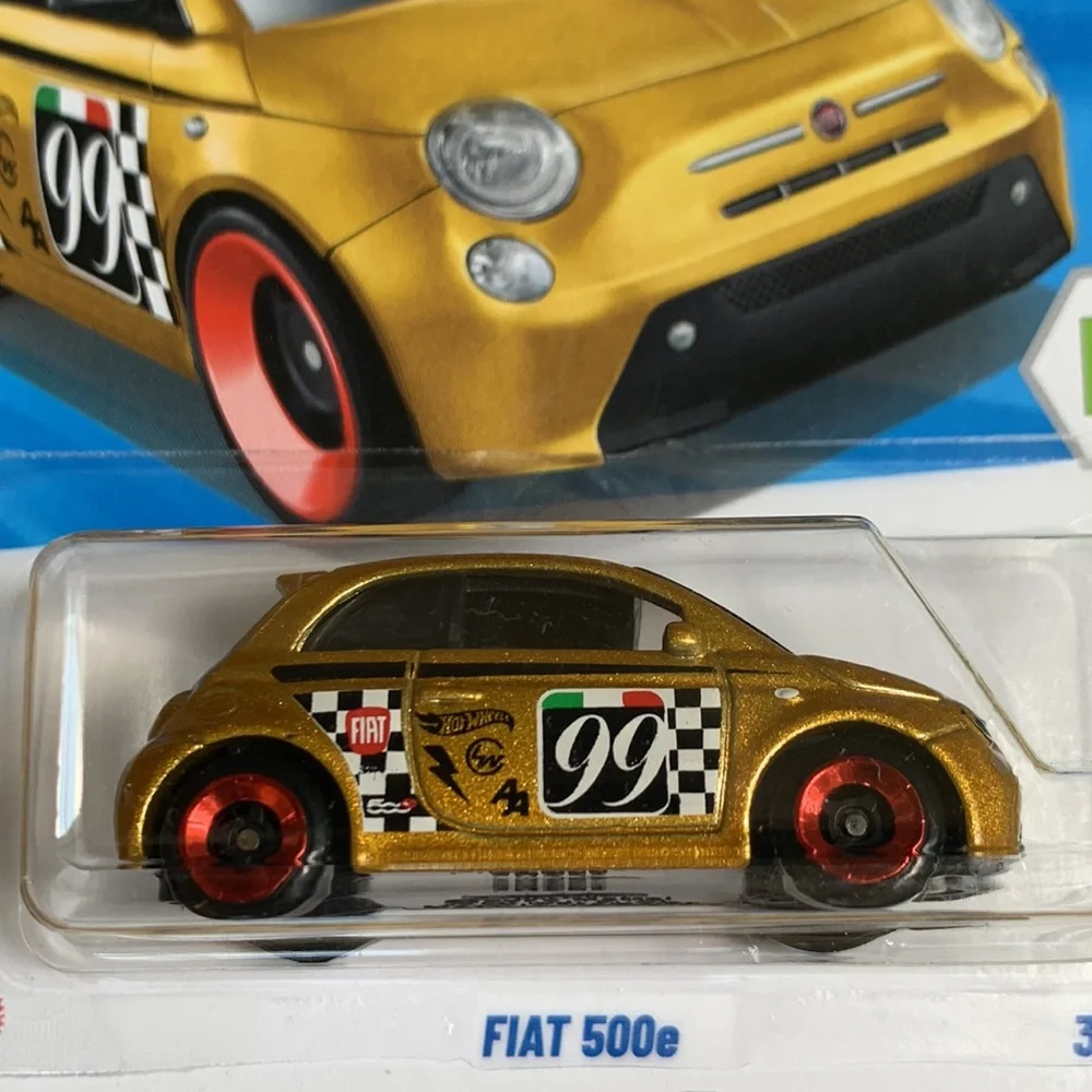 Gold Fiat 500e HW EV Golden Car Hot Wheels Hotwheels Electric Vehicle New 2025